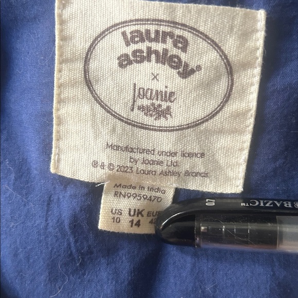 Joanie Clothing x Laura Ashley Swan Dress - Picture 5 of 5